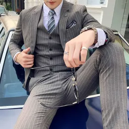 Men's Suits 2023 Spring Fashion Classic Striped Slim Suit British Business Formal For Men Simple Groom Takim Elbise Three Piece Sets