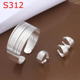 Halskette-Ohrringe-Set, hochwertiger versilberter Schmuck, Ringe, Armreifen und Ohrstecker, glänzend, schönes Geschenk für Frau, Europa, Amerika