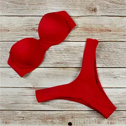 Kvinnors badkläder Bikini Kvinnor Swimsuit 2023 Push Up Solid Red Bikinis Set Thong Bathing Suit For Female Summer Brasilian Beach Wear 230325