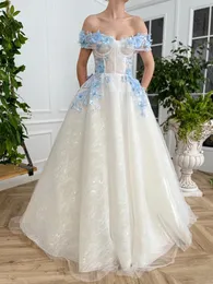 프린세스 댄스 파티 드레스 오간자 얇은 명주 바닥 길이 공식 코르셋 바디 흰색 미묘한 블루 벨 3D 꽃 공 가운 어깨에 라인
