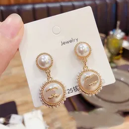 Moda luksusowe duże perły stadniny kolczyki projektant zawieszka w kształcie litery kolczyk dla kobiet wysokiej jakości akcesoria do biżuterii prezenty S925 srebrna igła