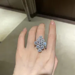 anelli di banda designer rombo a diamante full per donne semplici eleganti eleganti splendenti in pietra cristallo cz zircone ad anello d'anello d'argento