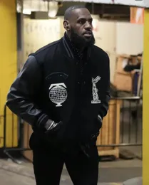 Herrspårsperdukar broderad basebolljacka James, samma stil som Harland, Cool Baseball Jacket, ingen hörndetaljkontroll