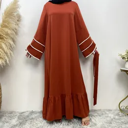 Etniska kläder Muslin Abaya för kvinnors veckade löst stor hemmuslimsk modeklänning Dubai Mellanöstern Turkiet kvinnor Long Robe Islamic 230324
