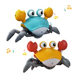Electric/RC Animals Baby Crawling Crab Crab-Toy Consor Electronic Crab Zabawa z muzyką dźwiękową i światła pełzające zabawki dla dzieci 6-12 miesięcy Interactive T 230325