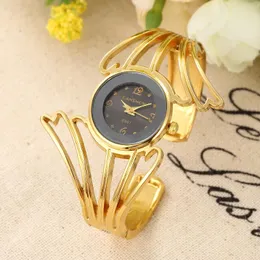 Wristwatches Women Bangle Watch Hodinky Ladies Full Steel Wings Design Quartz Bracelet For Gold Clock Gift Saat Relojes