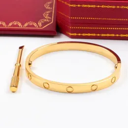 High -End Gold Love Bracelets Designer -Schraubenarmband Luxus Klassische Modearmbänder Männer und Frauen Party Hochzeitszubehör Weihnachts Valentinstag Schmuckgeschenke
