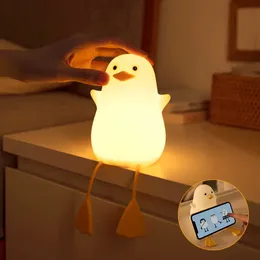 Night Lights New Cute Duck Night Lights Rechargeable Patting Switch Creative Led Lamp Baby Child Decoration Home Bedroom Bedside Table Gift P230325