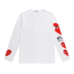 Designer TEE Men's T-shirts CDG Arm Com des Garcons Play Long Sleeve Large Big Heart T-Shirt White Unisex Streetwear XL Wonen