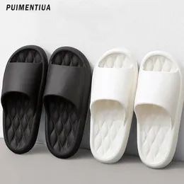 Slippers Men Plataforma grossa Cloud Slippers Summer Praia EVA Sandálias de solo de solo macio Homens de lazer Homens de banheiro interno Banheiro Antislip Shoes 230325