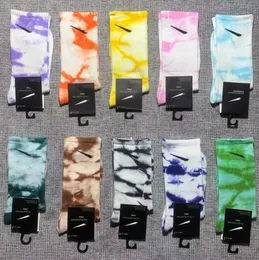 Meias por atacado Mulheres meias de algodão puro 10 cores esportes letra letra nk color tie-dye impressão tamanho eu34-44