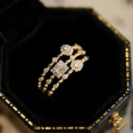 Pierścienie zespołowe modne koreańskie damskie Dainty zwięzły geometria cyrkonia złoto kolor kryształowy dostawcy biżuterii R742 Z0327