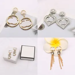 23SS 20 스타일 럭셔리 디자이너 Dangle Chandelier Letter Stud 18k Gold 도금 925 Silver Tassel Women Crystal Rhinestone Pearl Earring Wedding Party Jewerlry