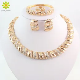 Jóias de casamento conjuntos de jóias de cristal africano vintage para mulheres acessórios de noiva de casamento Brincos de colar de cor de ouro Brincos de anel de anel 230325