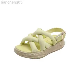 Sandals New Macaron Color Beach Shoes for Kids Girls Cross-tied Flat Sandals Gladiator Boys Shoes Slides Soft Thick Bottom W0327