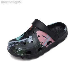 샌들 2020 New Kids Sandals 홈 야외 실내 노새 막힘 크록스 여름 소년 소녀 평면 슬리퍼 어린이 정원 신발 W0327