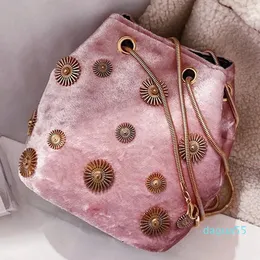 Abendtaschen rosa Frauen Schulterschaufelbeutel eleganter Samthandtasche Tasche Crossbody mit goldenem Kettenriemen