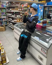 Męskie dżinsy Y2K Badfriend Hip Hop List wydrukowane czarne spodnie mężczyźni kobiety moda swobodna skalna stopa workowate worka streetwear 230327