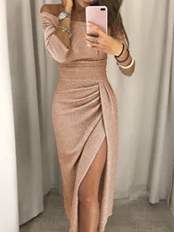 Casual Dresses Sexig klänning för kvinnor vår och höst koreansk utgåva lady wrap höft slits en-linje krage klänningar glittrande mode kväll 230327