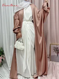 Ethnic Clothing Ramadan Eid Fashion Puff Sleeve Muslim Abayas Soft Robe Musulmane Abaya Elegant Silky Muslim Arab Worship Service Clothing Wy824 230328