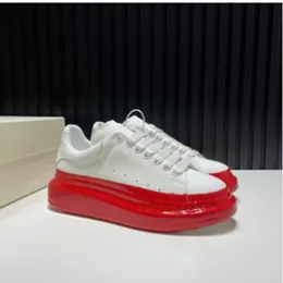 New Luxury Man Shoes Fashion Genuine Leather Woman Shoes Sneakers Glimmer Lace up Flat Large Platform Designer Shoes mkjl0002 898989