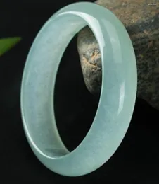 Armreif Wunderschönes natürliches 54–62 mm hellgrünes Quarzit-Jade-Edelstein-Armband