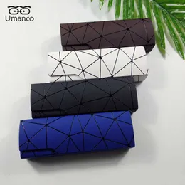 Sunglasses Cases Bags New Fashion Magnetic Matte Glasses Box for Women Men Myopia Reading Glasses Case White Black Blue Business Eyeglasses Charms J230328