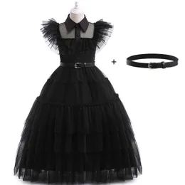 Abiti da ragazza Mercoledì Adams Costume Cosplay per ragazze 3-12Y New Fashion Gothic Princess Dress Carnival Halloween Birthday Party Costume P230327