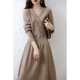 Casual Dresses Elegant Fashion Cashmere Sweater Women Dresses 100% Merino Wool V-Neck Long-Sleeve Casual Knitted Dress Winter Long A-Line Skirt 230329