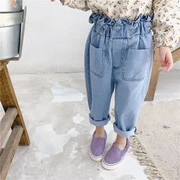 Jeans Baby Girl 2023 Spring and Autumn Clothing Girls Korean Style Bud High midje Casual Pants With Wood Ears