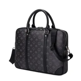 2023 Preço atacadista Bolsa de malas masculina Designer Luxurys Style Handbag clássico Hobo Fashion Baga Bedra de bolsas de bolsas