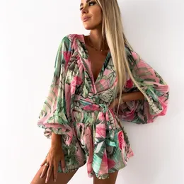 Kvinnors tvåbitar byxor Sexig Deep V Neck Jumpsuit för kvinnor Summer Casual Boho Beach Vacation Outfit Fashion Print Lantern Sleeve Rompers Shorts 230330