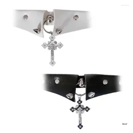 Choker sexig trend rock krage halsband smycken gotiska läder korsade nitar harajuku punk halsband för kvinnor gåva