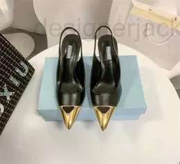 Sandalen Designer 2023 Designer Luxury Damen Stiletto-Sandale aus Leder mit Dreieck Spitze Schuhe aus Metall Box EUR35-41 F5IX