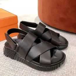 Marca de verão Sandals elétricos Sapatos