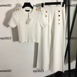 女性スーツファッションニットセットレディースデザイナードレス 2 個 T シャツとスカート夏送料無料サイズ S-XL 新着 Mar28