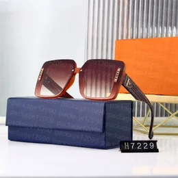 2023 Nya damsolglasögon Designer 7299 Herrglasögon Cat eye Polarized Sun Glasses Outdoor Reseglasögon occhiali gafas de sol UV400 Shades 5 alternativ med box