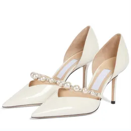 Masowe kobiety Sandały Senior London Aurelie 85 In Patent skórzana pompa Włochy Wytrzymany stóp palca Pearl Pasek Pasek Designer Wedding Party Sandal High Heels Box UE 35-43