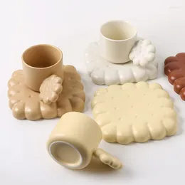 Cups Saucers Creative Cute Biscuit Ceramic Coffee Cup With Biscuit-shape Tray Handmade Tea Latte Milk Mug Plate Elegant Wedding Birthday