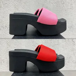 Mode slippers wang aw dikke platform dia sandalen in nylon dames designer glijbanen roze rood zwart strand slipper luxe zomers sandaal dames glijden schoenen