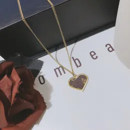 Women Heart Pendant Necklaces Fine Jewelry Necklace Leather 18k Gold Plated Long Chains Spring Romantic Love Necklace Designer Brand Jewelry Celtic Chain With Box