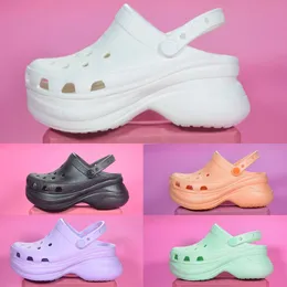 2023 Croc Classic Bae Clog Sandałowe Sandały Kobiet Designer Sandały Wysokość zwiększania platformy Clogs Wodoodporne buty różowe grube zjeżdżalnia baser