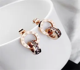 Yun Ruo 2020 Fashion Zircoina Inlay Roman Stud Earring Woman Rose Gold Titanium Steel Jewelry Girl Gift Party Never Fade4830327