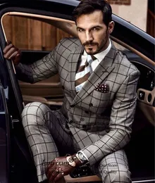 Abiti da uomo Blazer Formali Plaid grigio da uomo doppio seno Abito da sposa sposo abito da sera Giacca da ballo da uomo d'affari 2 pezzi Terno Masculino 230330