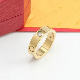 Moda luxo anel de amor jóias de designer 18 k ouro rosa banhado a prata 4 mm 5 mm 6 mm titânio aço clássico anéis de casal para mulheres homens festa presentes de casamento