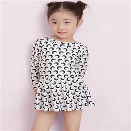 2023 Kids Girls One Piece Swimwear Child baby Cute Bikini Long Sleeve Swimsuit Moon Printed Beachwear Jumpsuit Chidren Swim Clothes