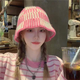 Beretti 2023 Versione coreana della sorella netta dolce sorella simpatica per cappello da pescatore a maglia rosa autunno e inverno caldi cento per il bacino