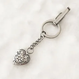 Keychains 1pc Cutout Heart With Stone Key Holder Hearts Stainless Steel Keychain DIY Chains Family Memory Making Accessories