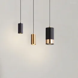 Lâmpadas pendentes Lâmpada LED nórdica Gold/Black Creative Living Room Bedroom Chandelier Kitchen Lighting Decor Home Decor Lights