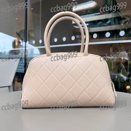 Büyük Rozda Lüks Fermuar Crossbody Çanta Matelasse Cowhide Kapitone Klasik Klasik Omuz Çanta Kart Tutucu Bavullar Birkin Sacoche Lüks El çantası Pochette 28cm